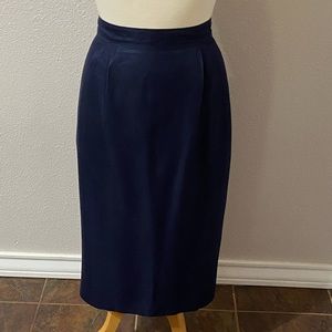 Vintage Lord&Taylor Navy Blue.